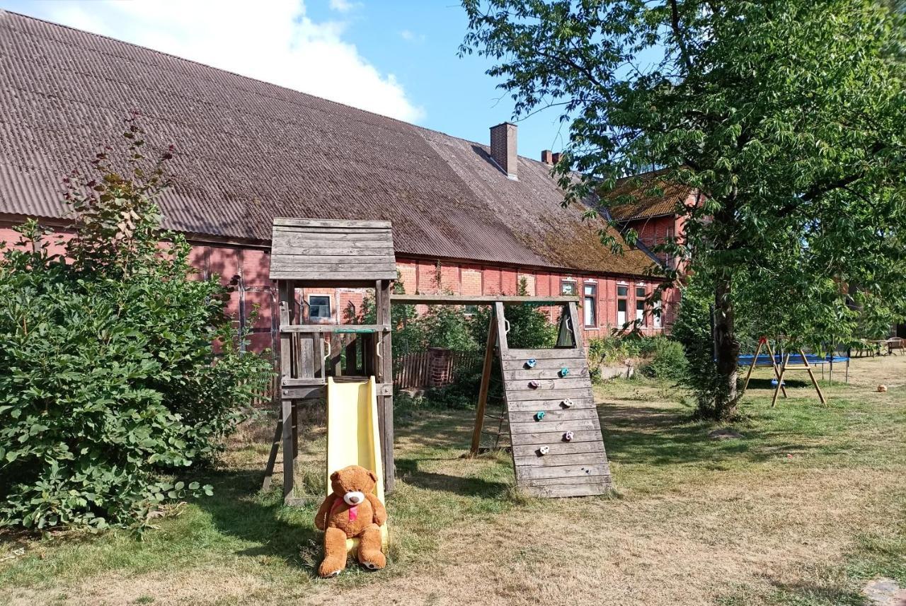 Suhlendorf Ihr Ferien Hotel Brunnenhof מראה חיצוני תמונה