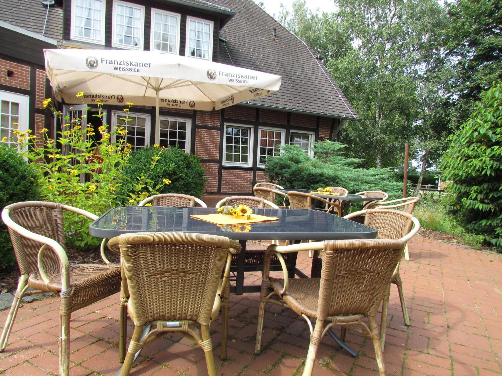 Suhlendorf Ihr Ferien Hotel Brunnenhof מראה חיצוני תמונה