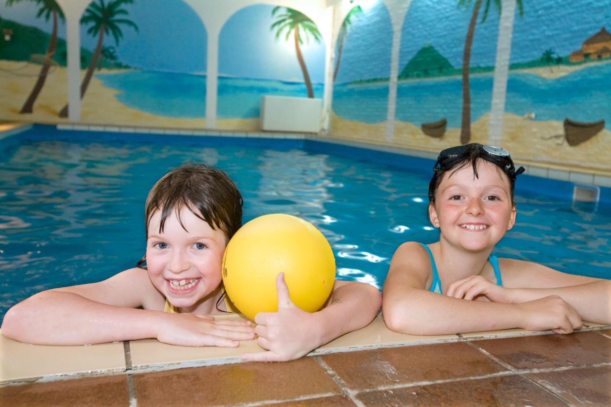 Suhlendorf Ihr Ferien Hotel Brunnenhof מראה חיצוני תמונה