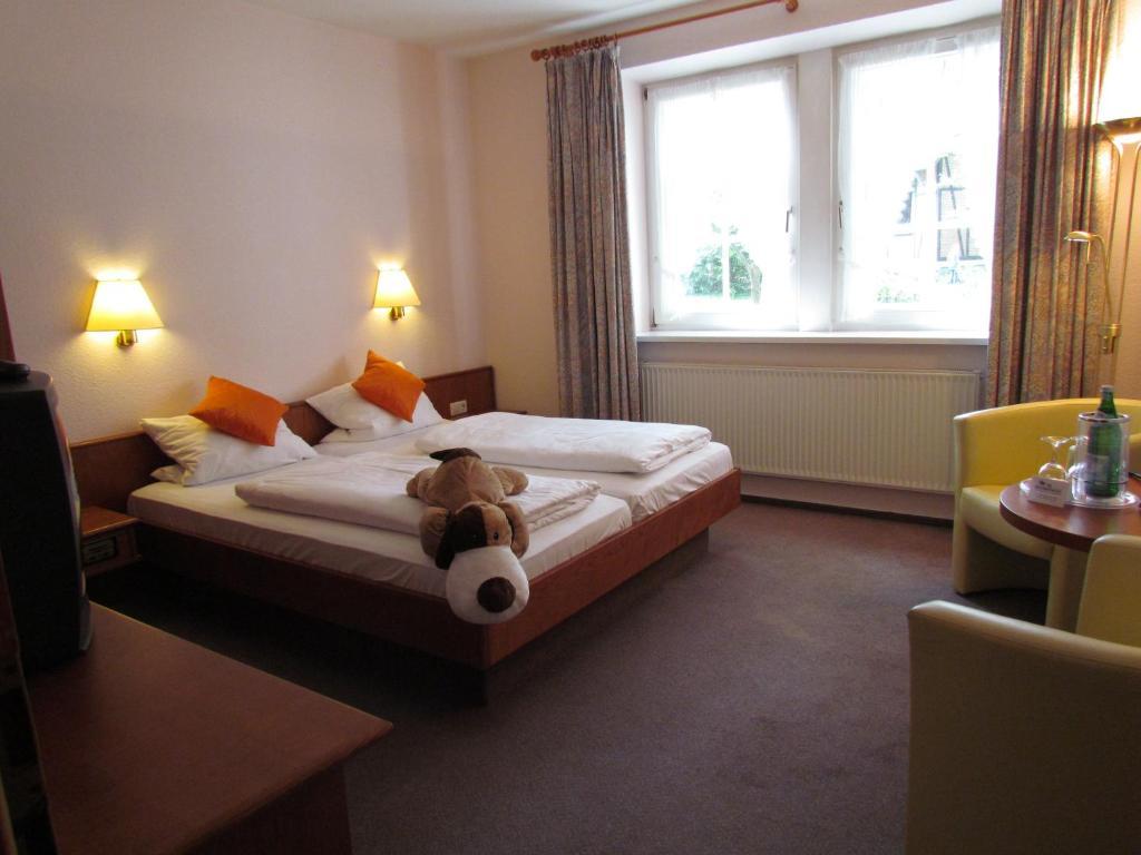 Suhlendorf Ihr Ferien Hotel Brunnenhof חדר תמונה